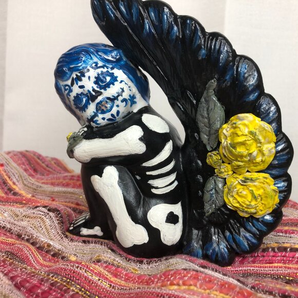 Angel Cherub Dia de Muertos Day of the Dead 5-1/4" Yellow and Blue - Picture 6 of 10